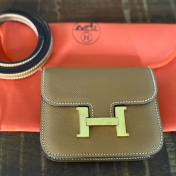 Gorgeous Hermes Wallet - Picture 8 of 8